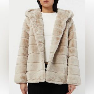 APPARIS Goldie Faux Fur Coat Latte